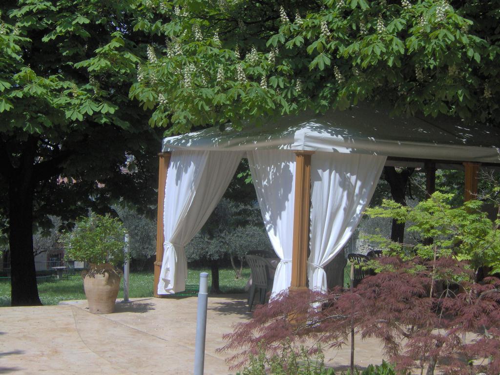 Albergo Ristorante Aquila Sulzano Kültér fotó