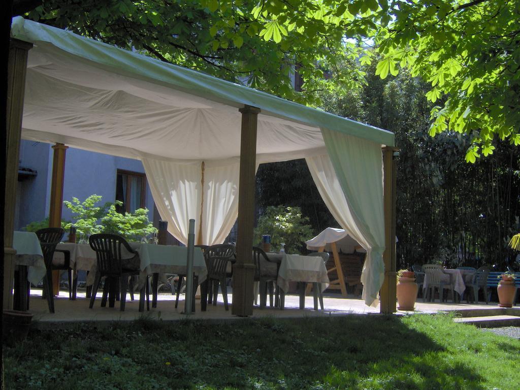 Albergo Ristorante Aquila Sulzano Kültér fotó